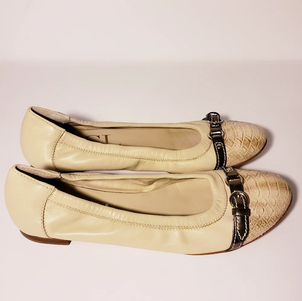 AGL Ballet Leather Cream Flats - Picture 2 of 7